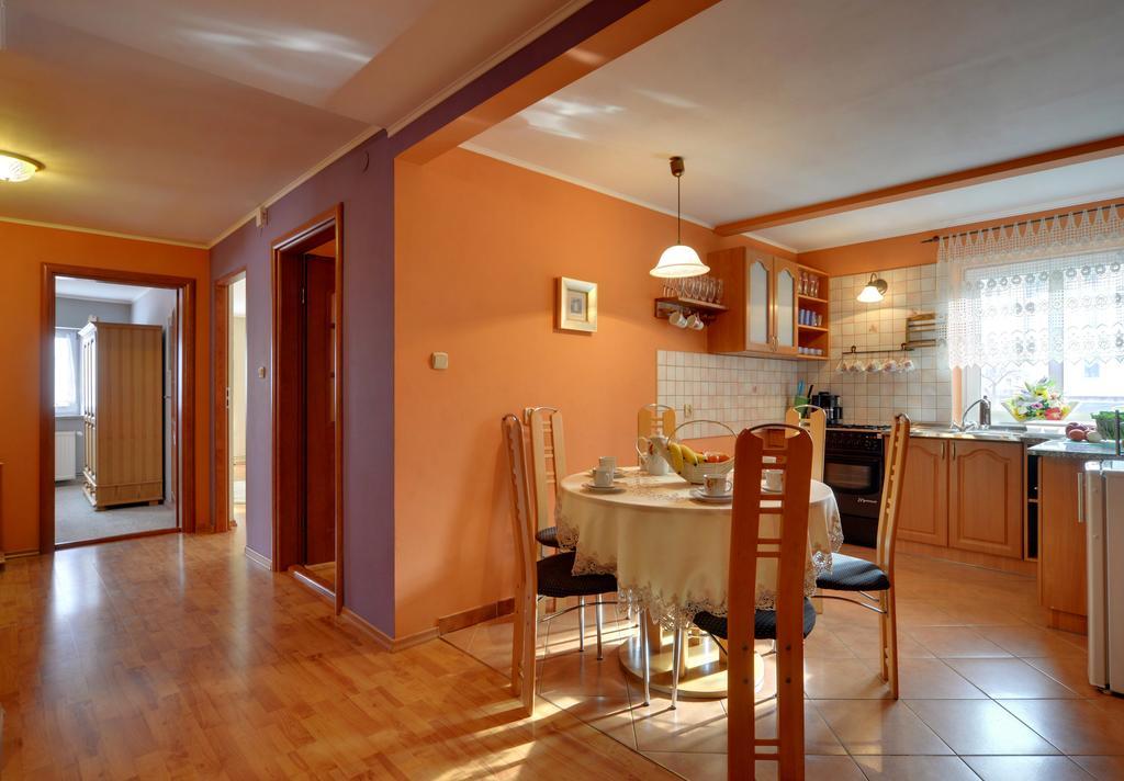 Apartamenty I Pokoje Karpacz - Centrum Karpacza, Parking W Cenie! Buitenkant foto