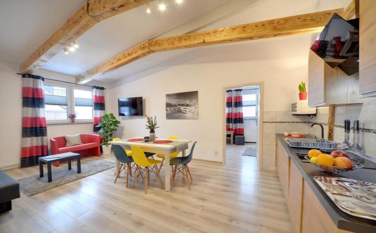 Apartamenty I Pokoje Karpacz - Centrum Karpacza, Parking W Cenie! Buitenkant foto